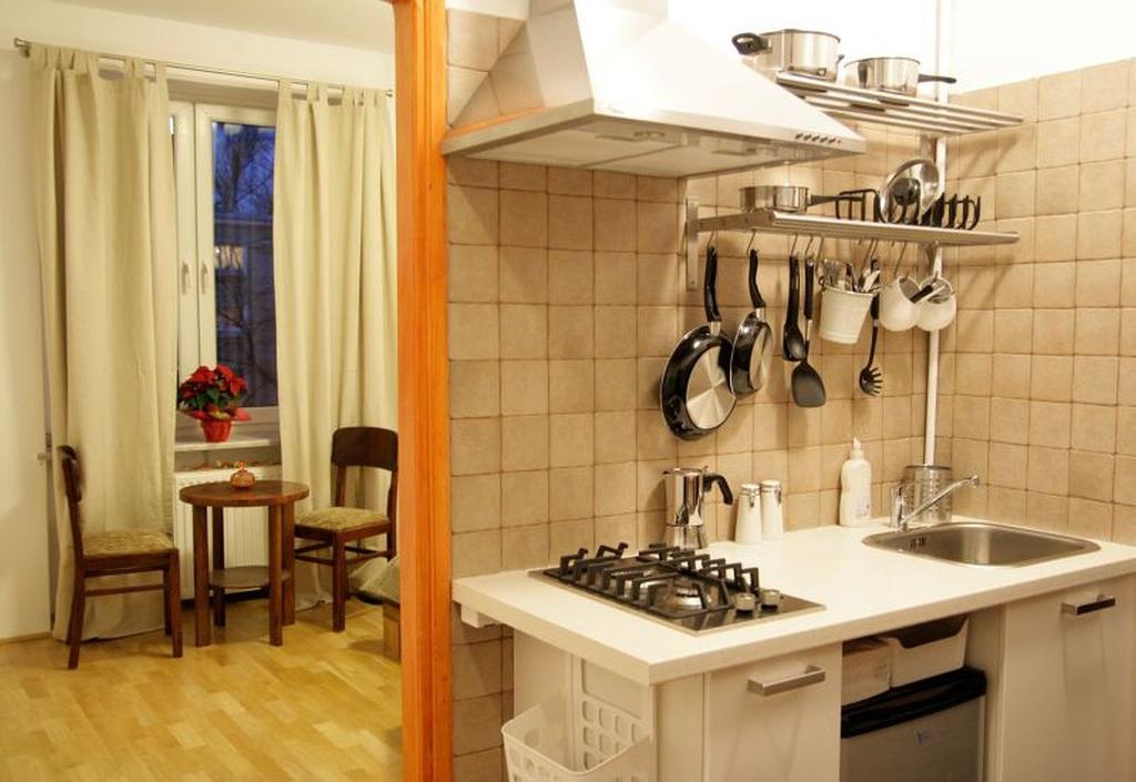 Apartment4You - Solidarnosci Варшава Екстер'єр фото